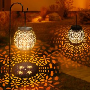 Solar Lantern Lights, 2 Pack Outdoor LED Hanging Lantern Lights with Star Projection, Warm White Solar Garden Lighting Retro Table Lanterns Light Waterproof for Garden Patio Courtyard Path